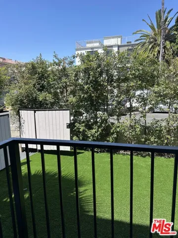 840 N Fuller Avenue 842, Los Angeles, California 90046