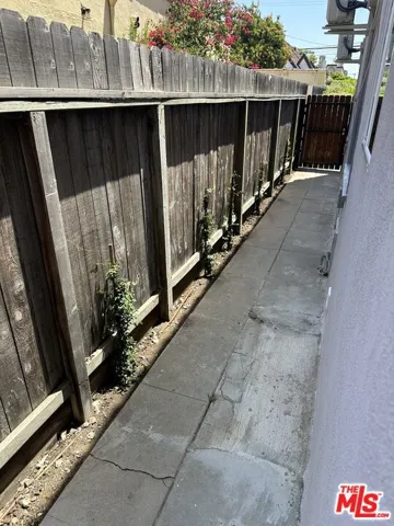 840 N Fuller Avenue 842, Los Angeles, California 90046