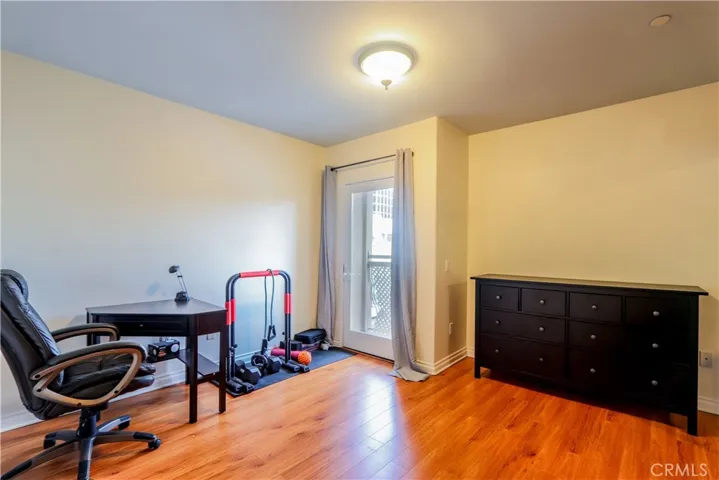 3855 Ingraham Street 302, Los Angeles, California 90005