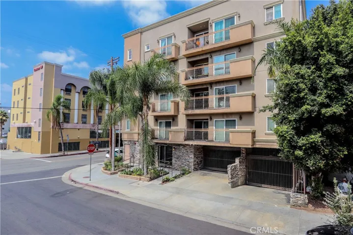 3855 Ingraham Street 302, Los Angeles, California 90005