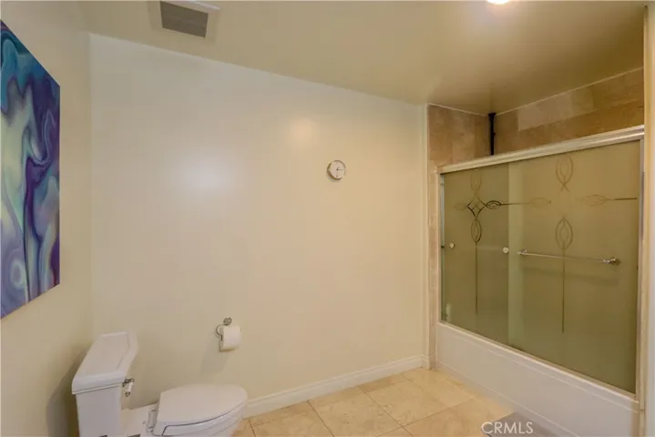 3855 Ingraham Street 302, Los Angeles, California 90005