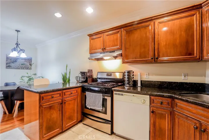3855 Ingraham Street 302, Los Angeles, California 90005