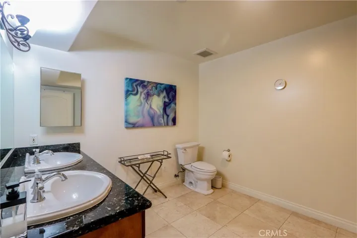 3855 Ingraham Street 302, Los Angeles, California 90005