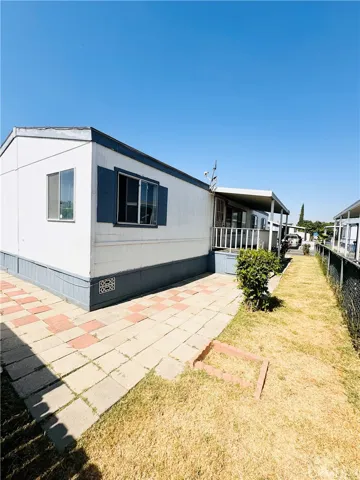 8191 Calabash Avenue 39, Fontana, California 92335