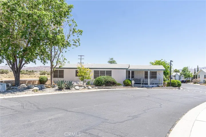 20843 Waalew Road 131, Apple Valley, California 92308