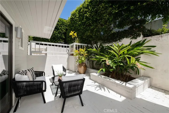 2664 Victoria Drive, Laguna Beach, California 92651