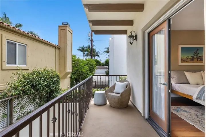 502 N Juanita Avenue B, Redondo Beach, California 90277