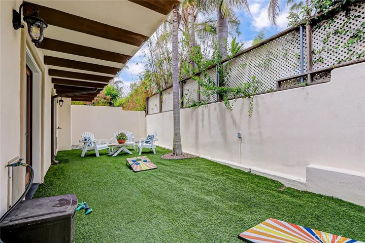 502 N Juanita Avenue B, Redondo Beach, California 90277