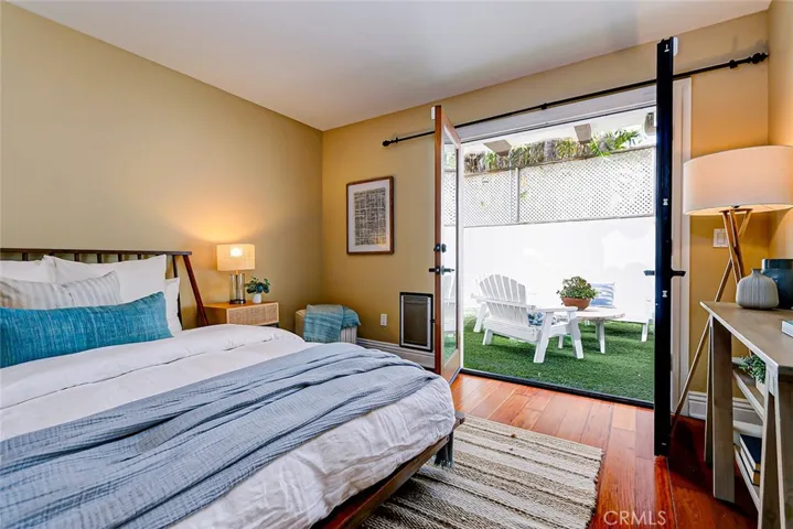 502 N Juanita Avenue B, Redondo Beach, California 90277