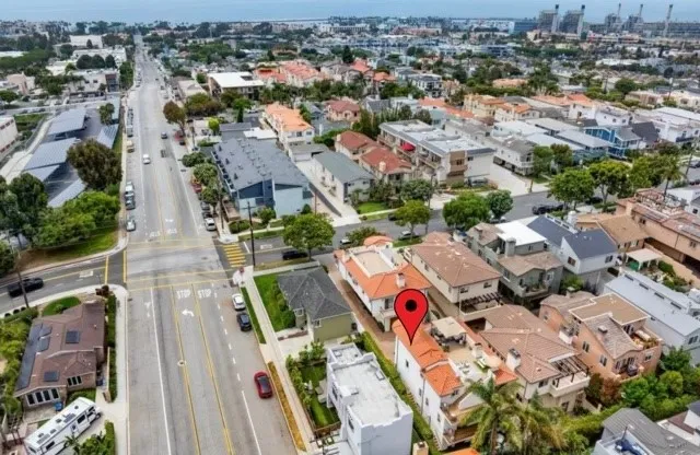 502 N Juanita Avenue B, Redondo Beach, California 90277