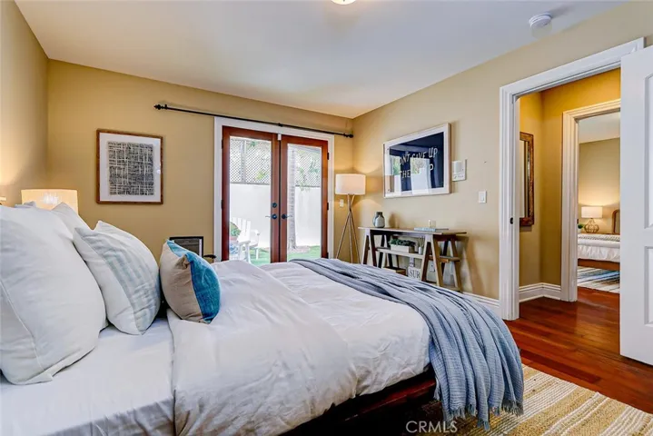 502 N Juanita Avenue B, Redondo Beach, California 90277