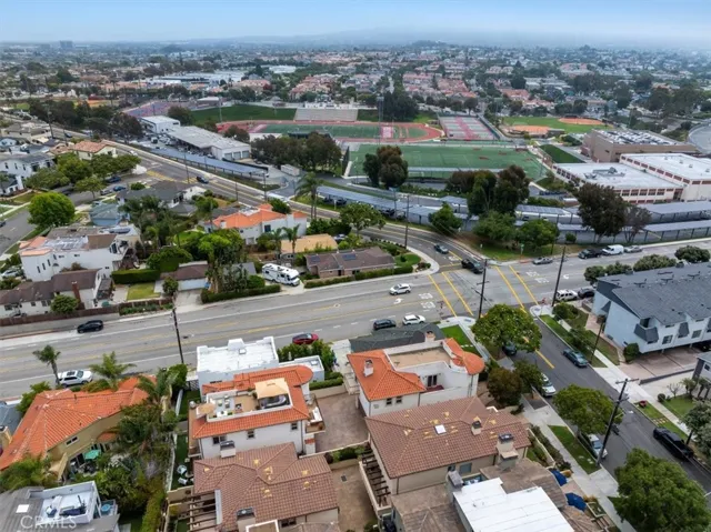 502 N Juanita Avenue B, Redondo Beach, California 90277
