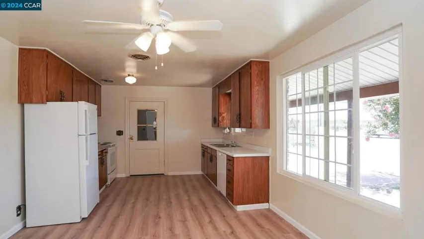 11273 Garden Hwy, Yuba City, California 95991