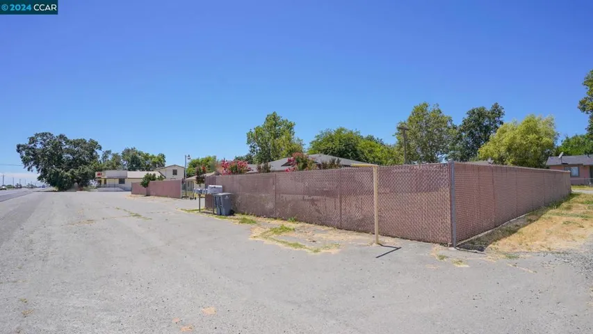 11273 Garden Hwy, Yuba City, California 95991