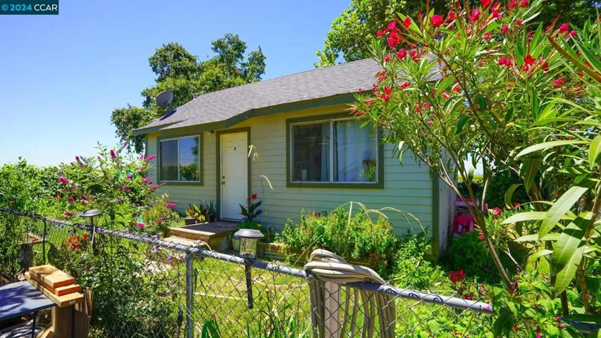 11273 Garden Hwy, Yuba City, California 95991