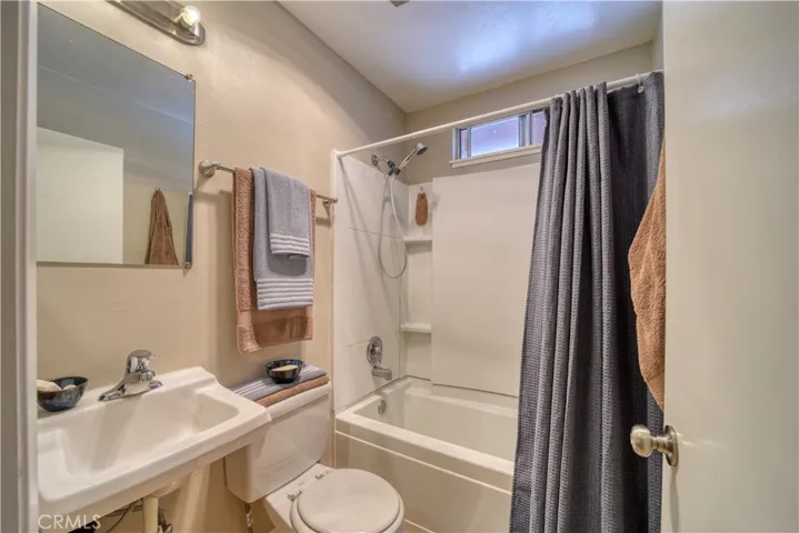 2560 Spyglass Drive, Pismo Beach, California 93449