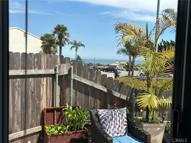 Side patio Unit D view
