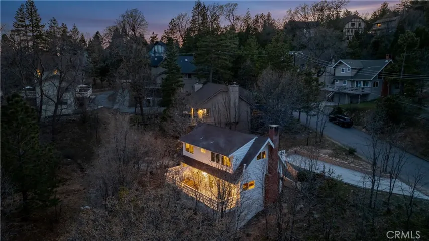 27950 St Bernard Lane, Lake Arrowhead, California 92352