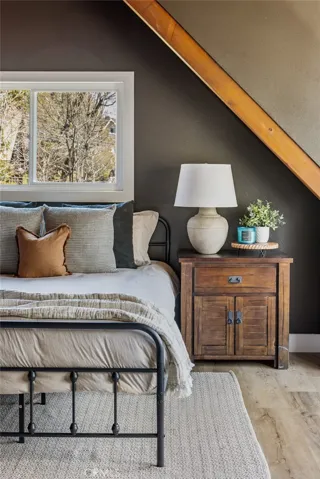 27950 St Bernard Lane, Lake Arrowhead, California 92352