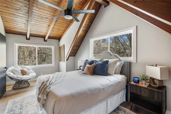 27950 St Bernard Lane, Lake Arrowhead, California 92352
