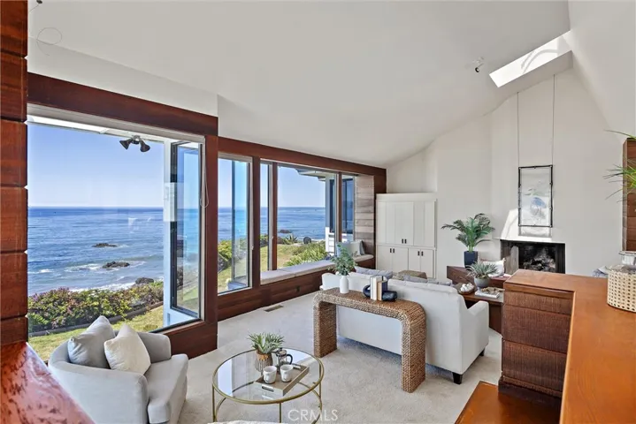 296 Pacific Avenue, Cayucos, California 93430