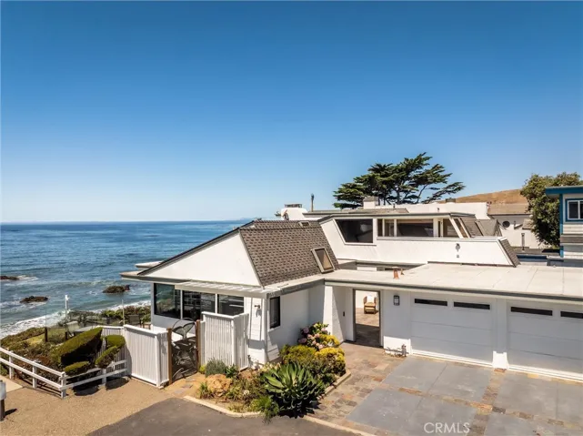 296 Pacific Avenue, Cayucos, California 93430
