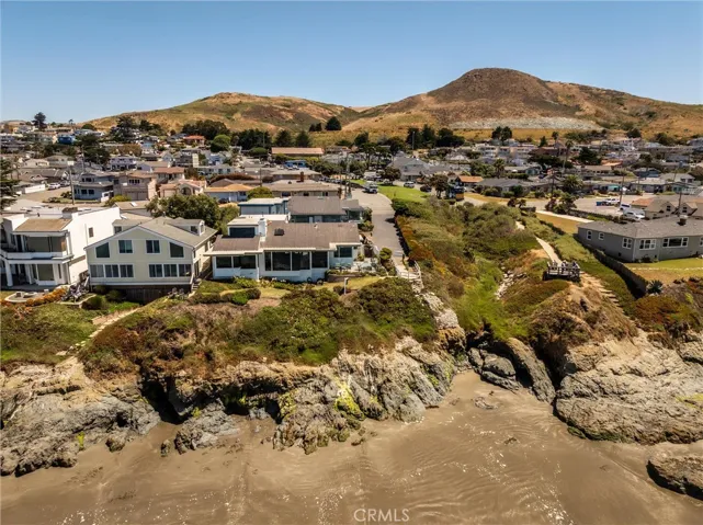 296 Pacific Avenue, Cayucos, California 93430