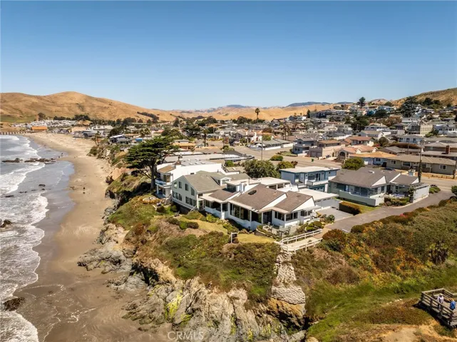 296 Pacific Avenue, Cayucos, California 93430