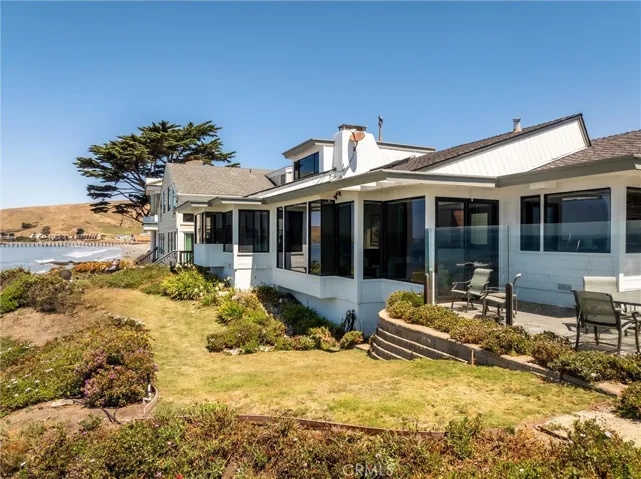296 Pacific Avenue, Cayucos, California 93430