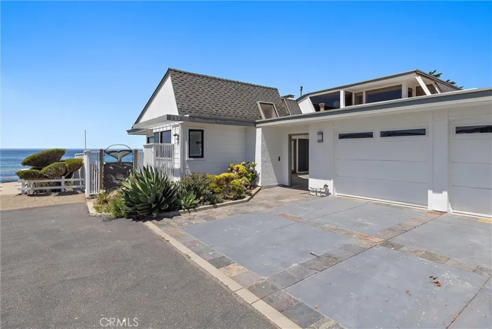 296 Pacific Avenue, Cayucos, California 93430