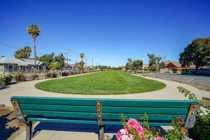 4 Cambria Court, Pittsburg, California 94565