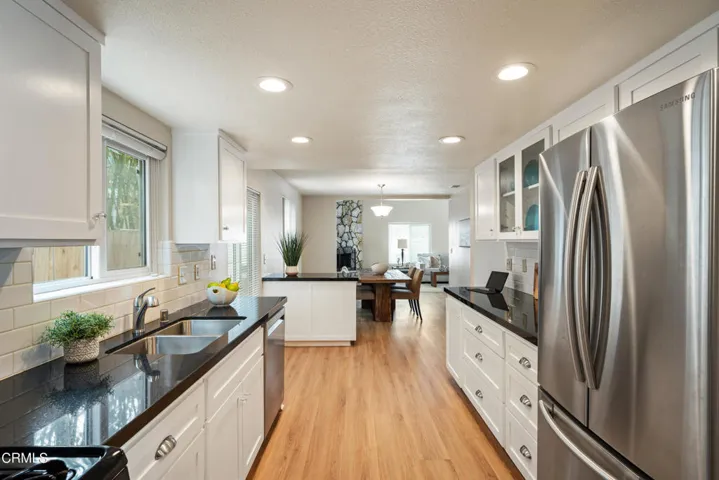 5506 breakers  MLS-19