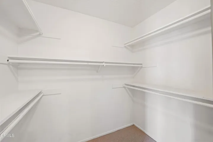 5506 breakers  MLS-26