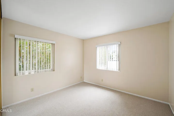 5506 breakers  MLS-30