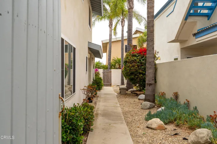 5506 breakers  MLS-3