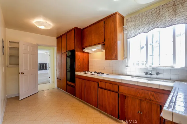 423 E 139th Street, Los Angeles, California 90061