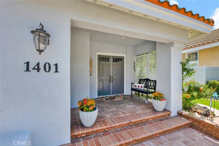1401 San Almada Road, Corona, California 92882