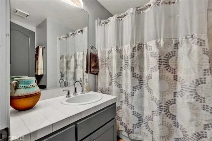 2nd level Hallway Bathroom