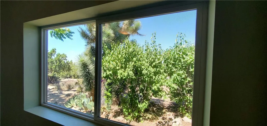 400 Mesquite Road, Pinon Hills, California 92372