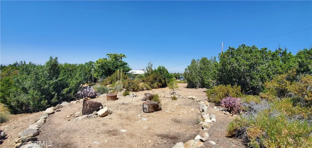 400 Mesquite Road, Pinon Hills, California 92372