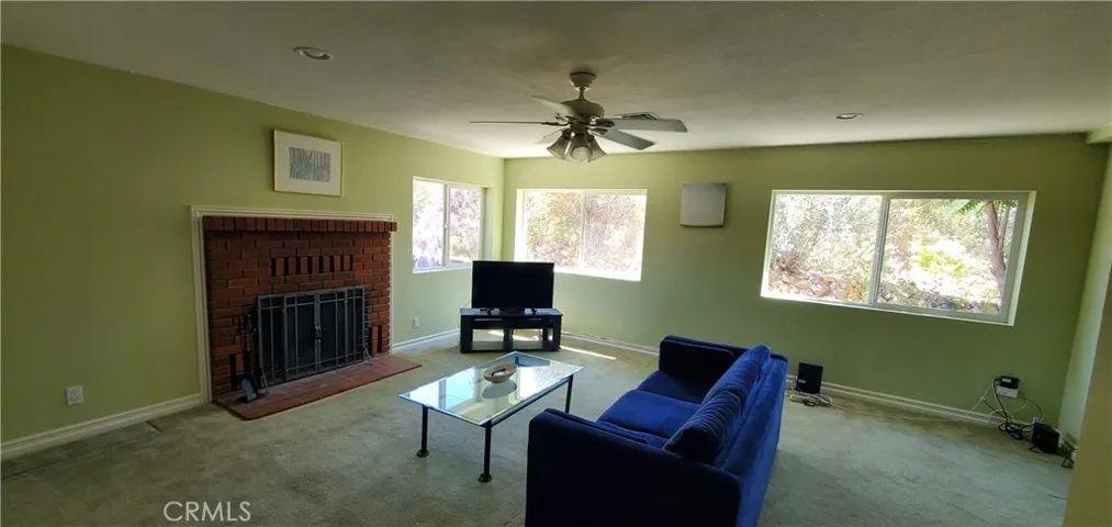400 Mesquite Road, Pinon Hills, California 92372