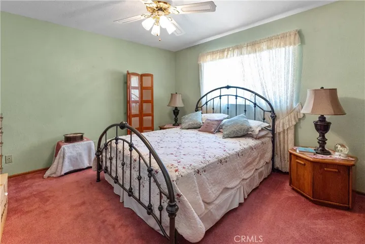 14544 Quivero Road, Apple Valley, California 92307