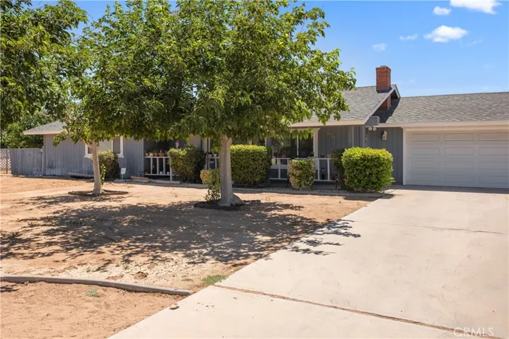 14544 Quivero Road, Apple Valley, California 92307
