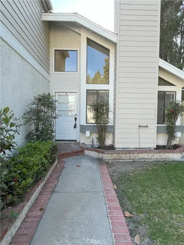 14 Summerfield, Irvine, California 92614