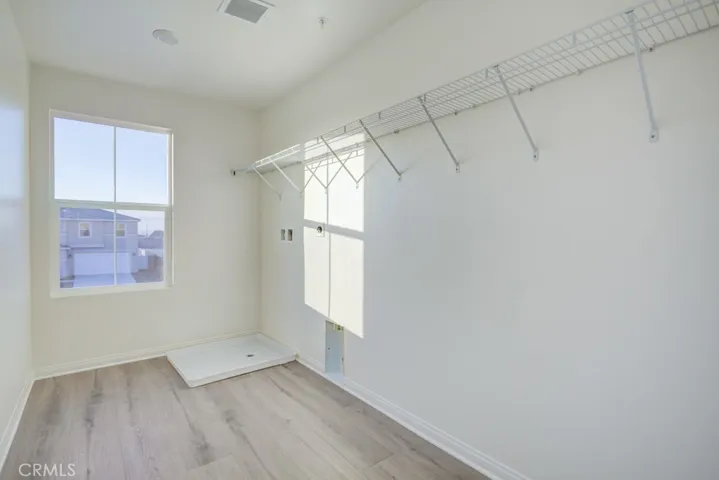 19299 Sweet Grove Circle, Riverside, California 92507