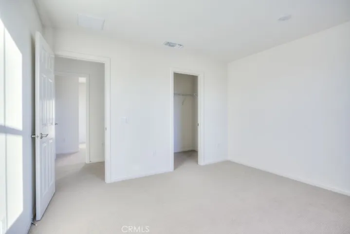 19299 Sweet Grove Circle, Riverside, California 92507