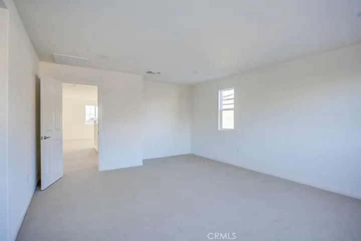 19299 Sweet Grove Circle, Riverside, California 92507