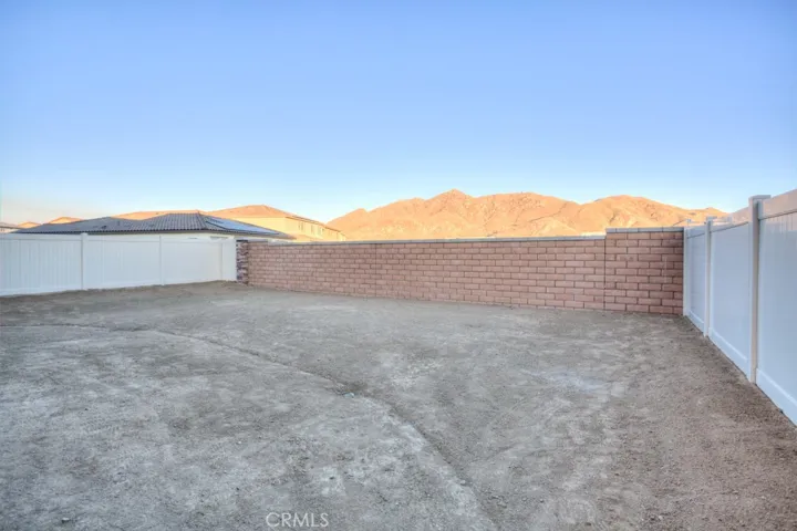 19299 Sweet Grove Circle, Riverside, California 92507