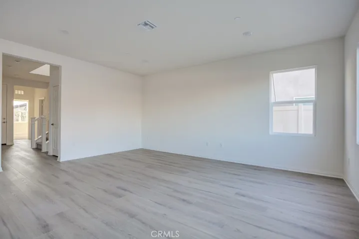 19299 Sweet Grove Circle, Riverside, California 92507