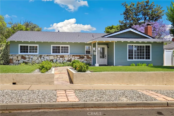 17121 La Kenice Way, Yorba Linda, California 92886